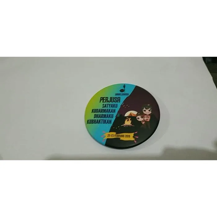 Custom PIN Peniti Ukuran 44 mm